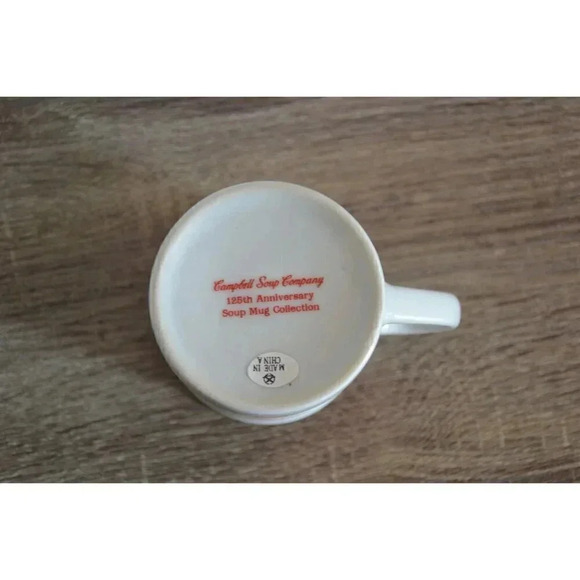 Set of  Campbell's Soup Mugs - Picture 8 of 8